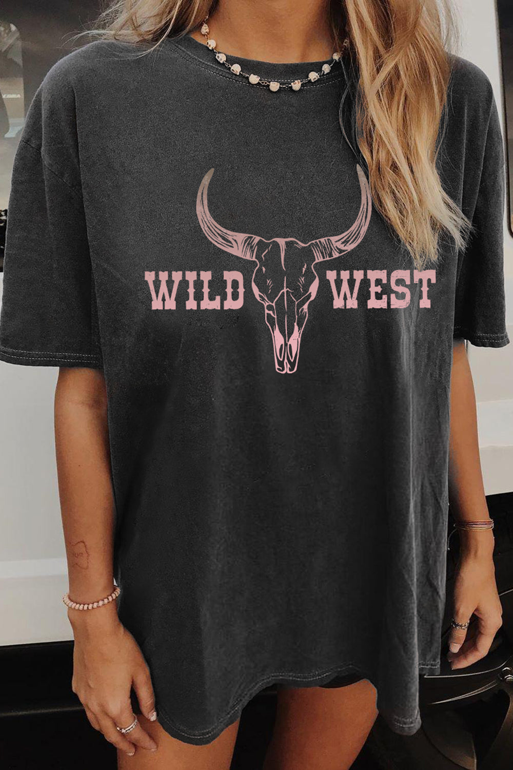 Wild West Bull Skull Cowgirl T-shirt For Women