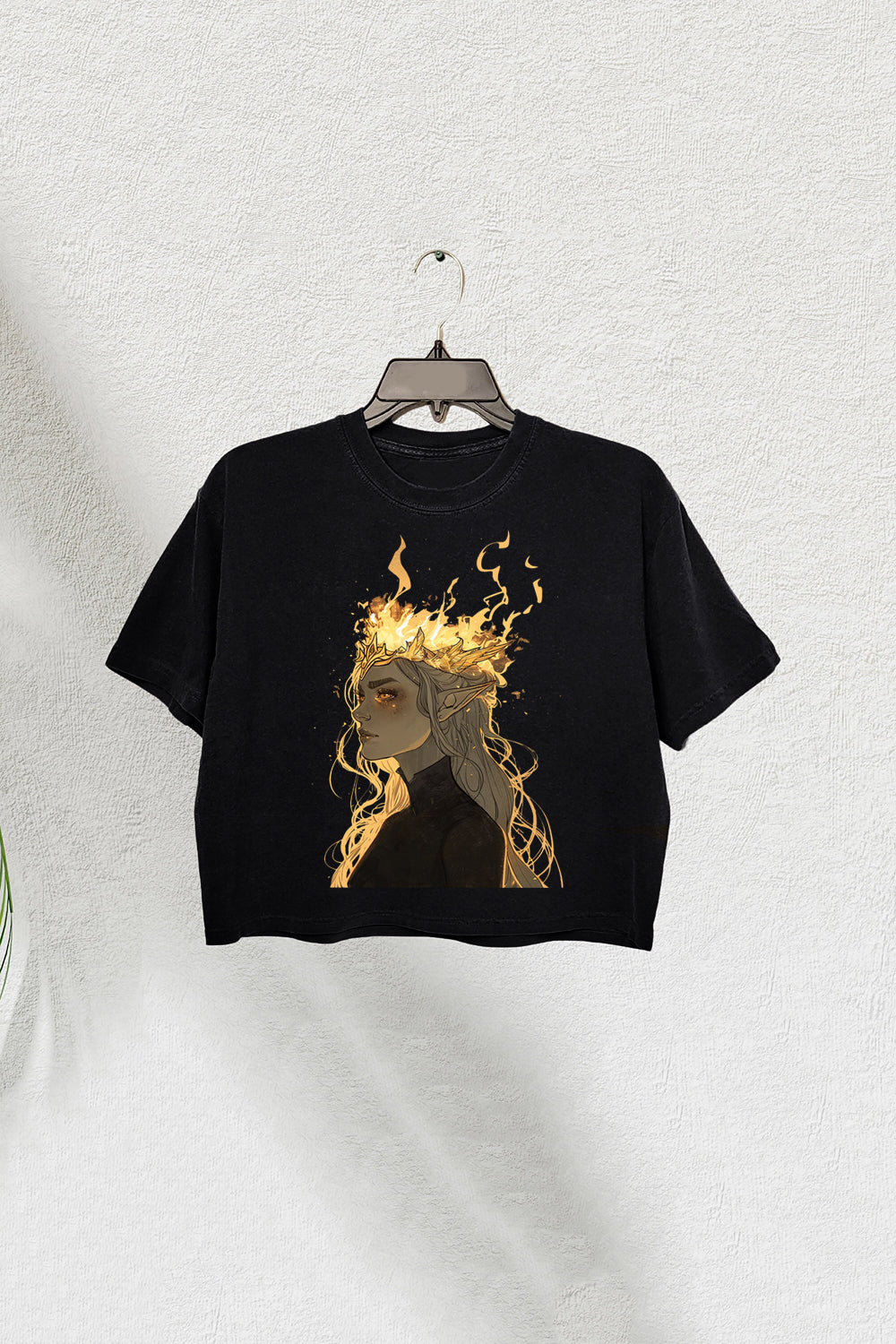 Fire-Breathing Queen Throne of Glass Crop Tee For Women
